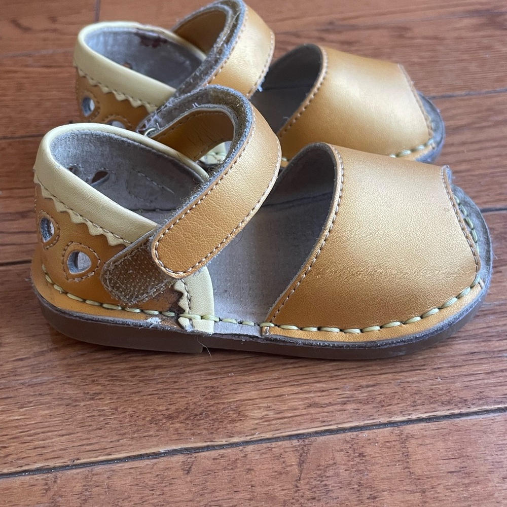 Livie and Luca Toddler Sandals - Picture 3 of 8